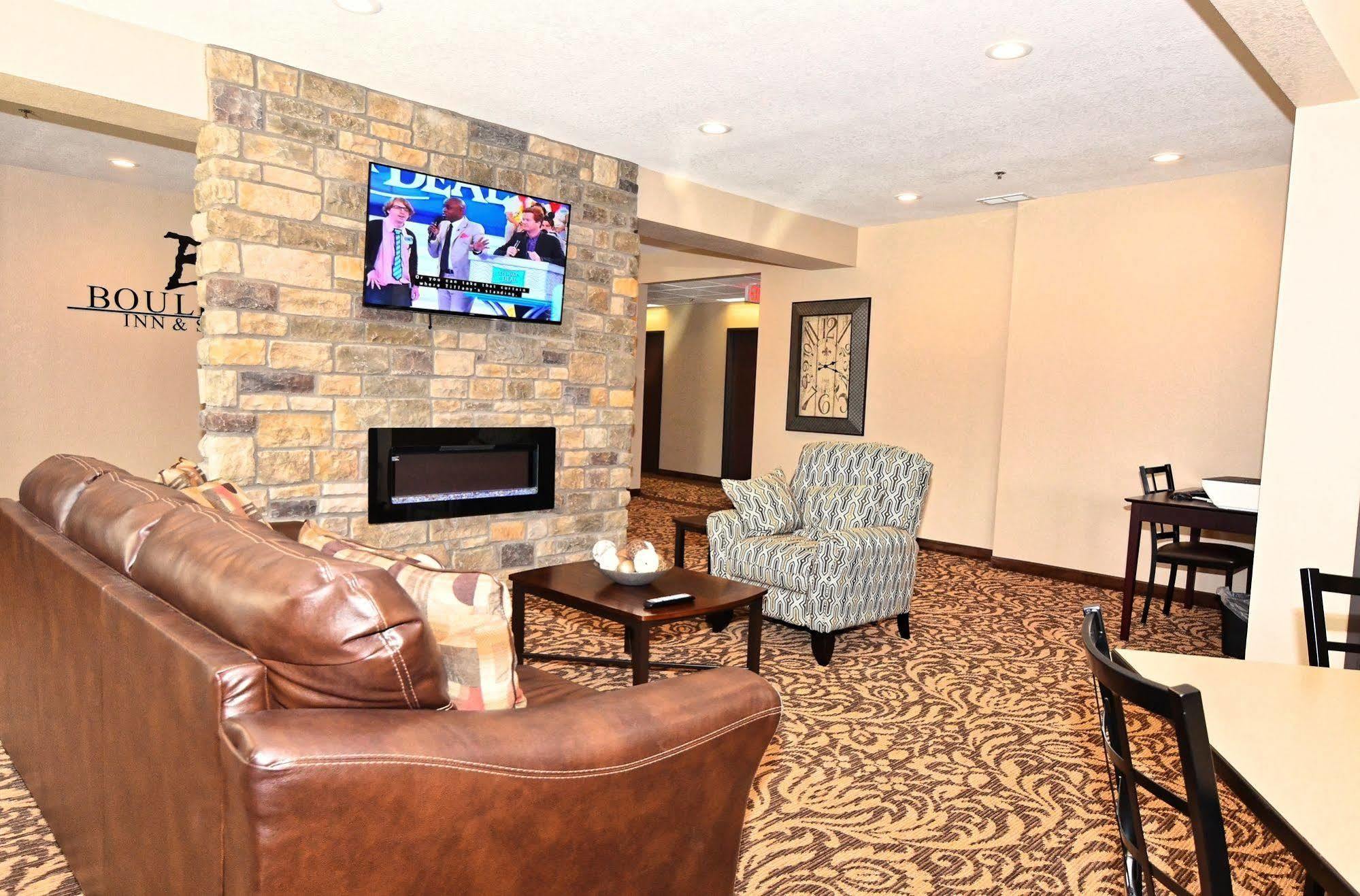 Cobblestone Inn & Suites - Clarion Exteriér fotografie