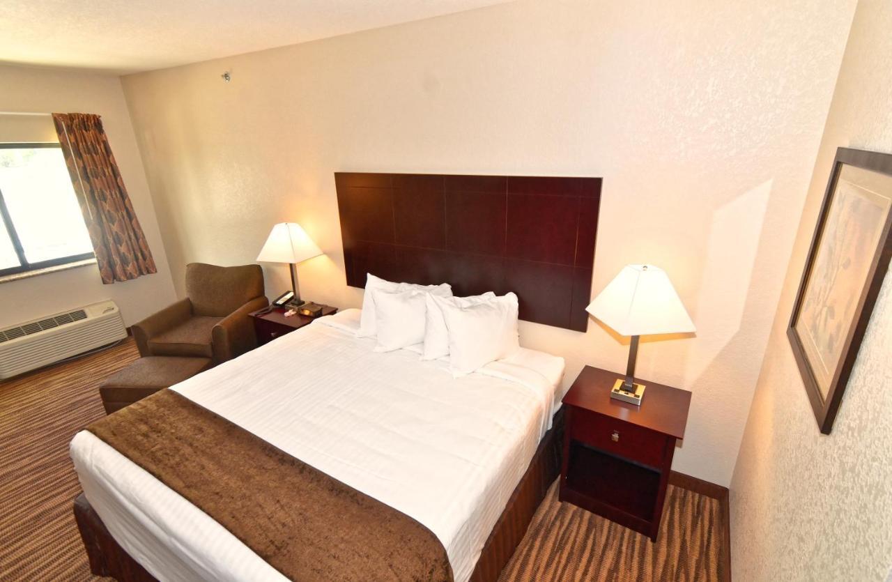 Cobblestone Inn & Suites - Clarion Exteriér fotografie