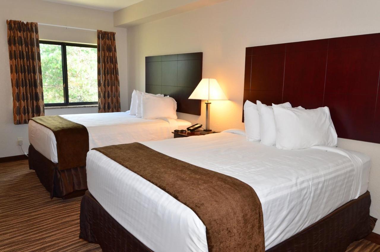 Cobblestone Inn & Suites - Clarion Exteriér fotografie