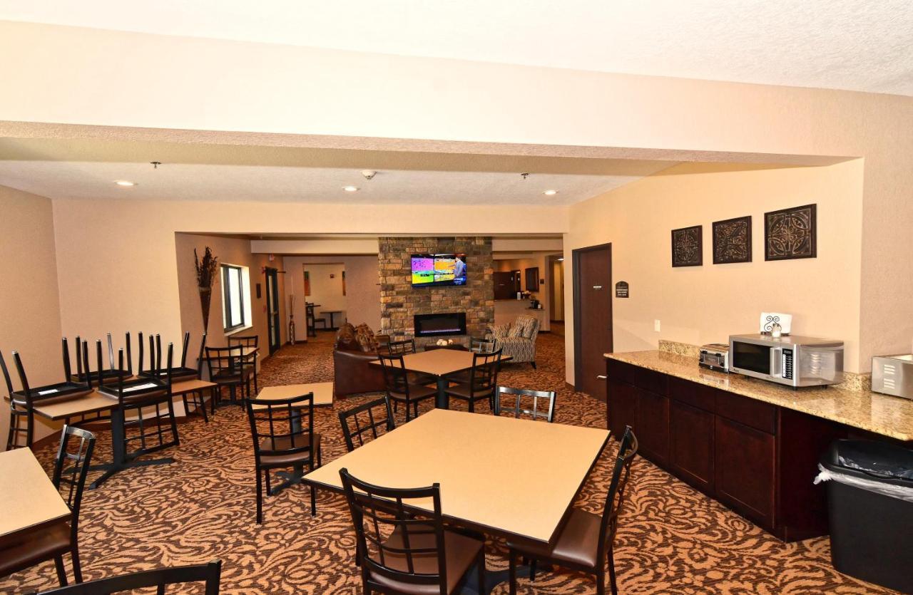Cobblestone Inn & Suites - Clarion Exteriér fotografie